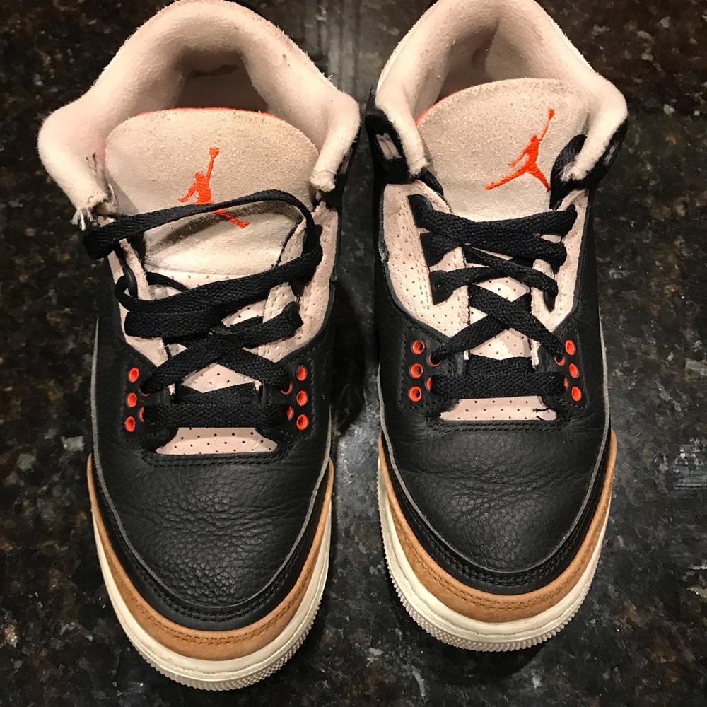 Jordan 3 Elephant - Picture 4 of 5